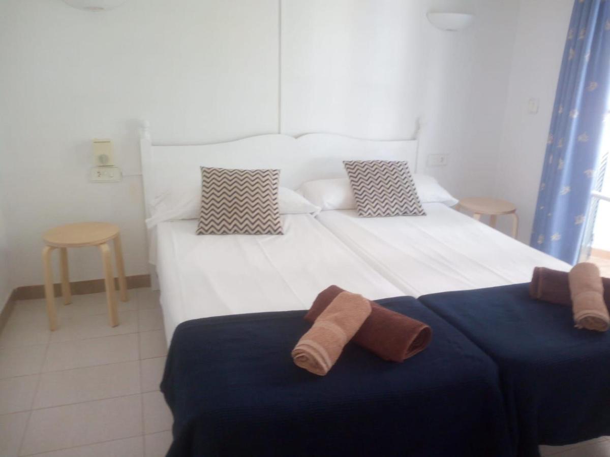 Apartamentos Playa Park Brisas Son Xoriguer Cala en Bosch Exteriér fotografie